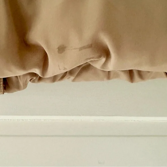 H & M Divided tan puffer jacket. - Picture 5 of 5